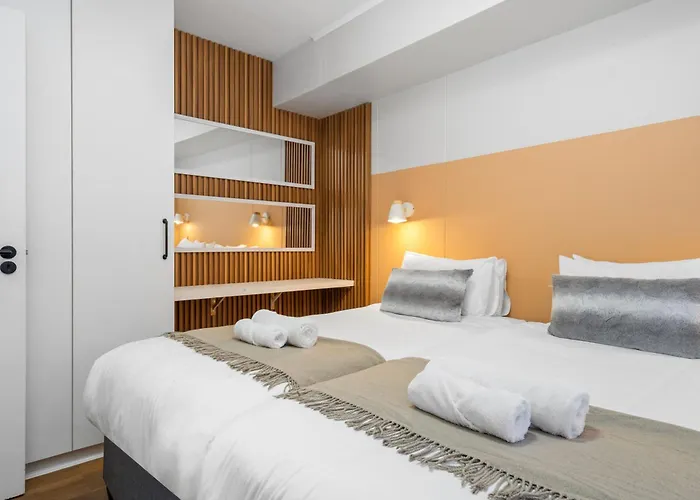 Mayfair Luxury 212 By Host Agents
