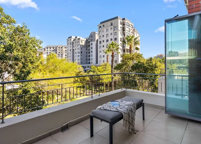 Mayfair Luxury 212 By Host Agents