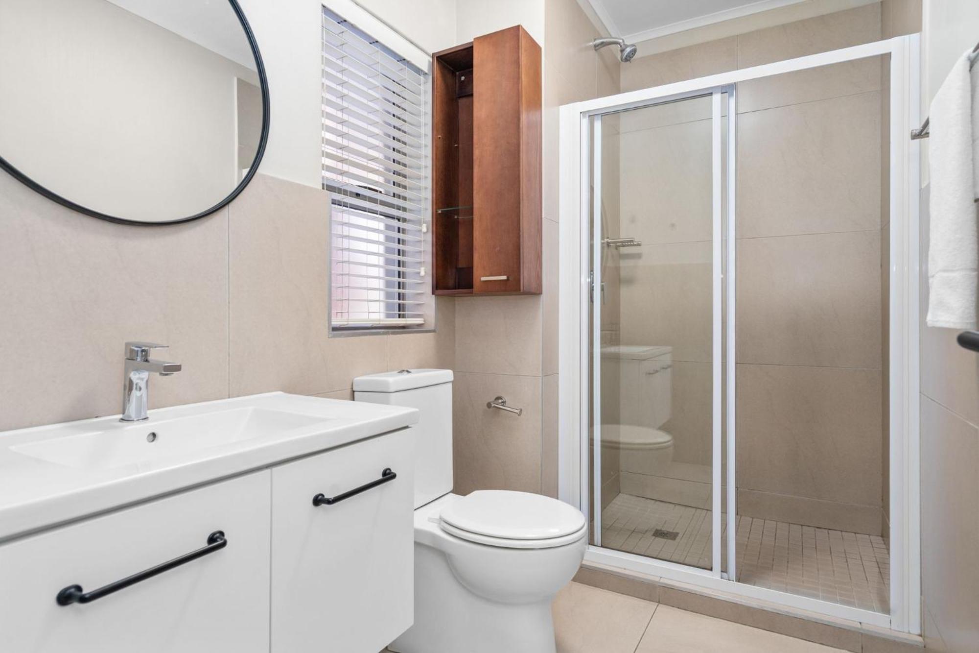 Mayfair Luxury 212 By Host Agents * Cape Town