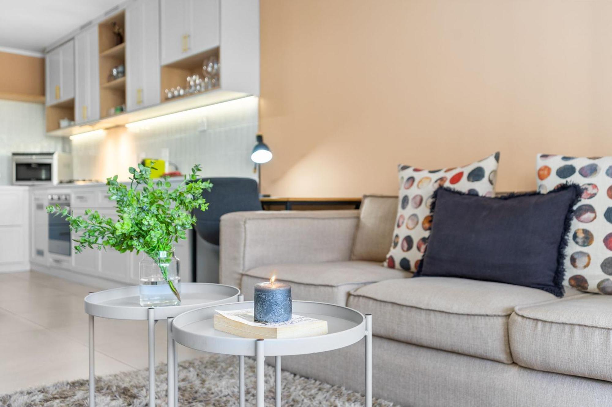 Mayfair Luxury 212 By Host Agents * Cape Town